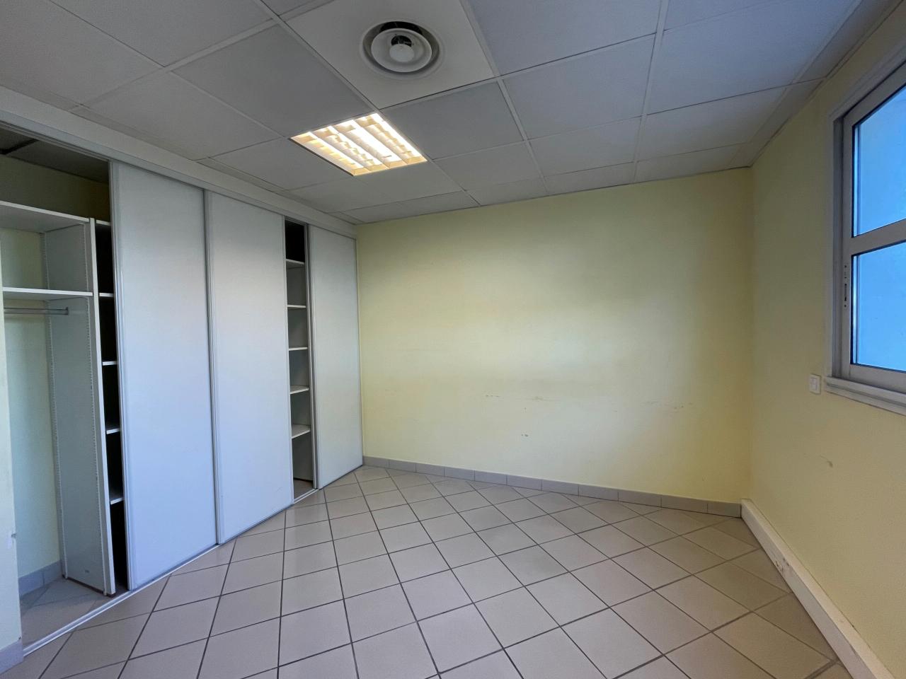 Local d'activité Eysines 455m² Location local d'activité Eysines Gironde OLACT2427548 21